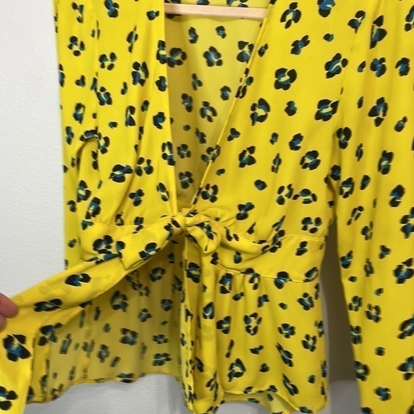 CABI Sunny tank and blouse Medium - Picture 5 of 7